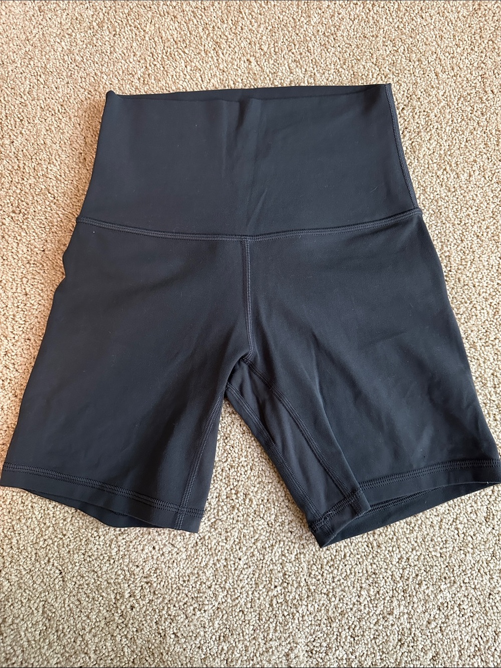 lululemon align shorts